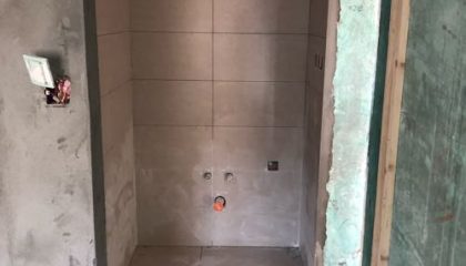 恒基旭辉城瓦工阶段