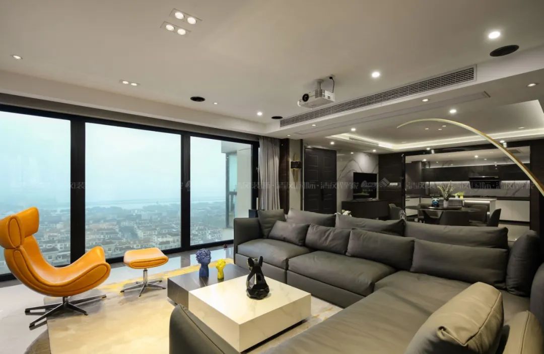 赏·析|港式味道，小众风格里的大众情怀。