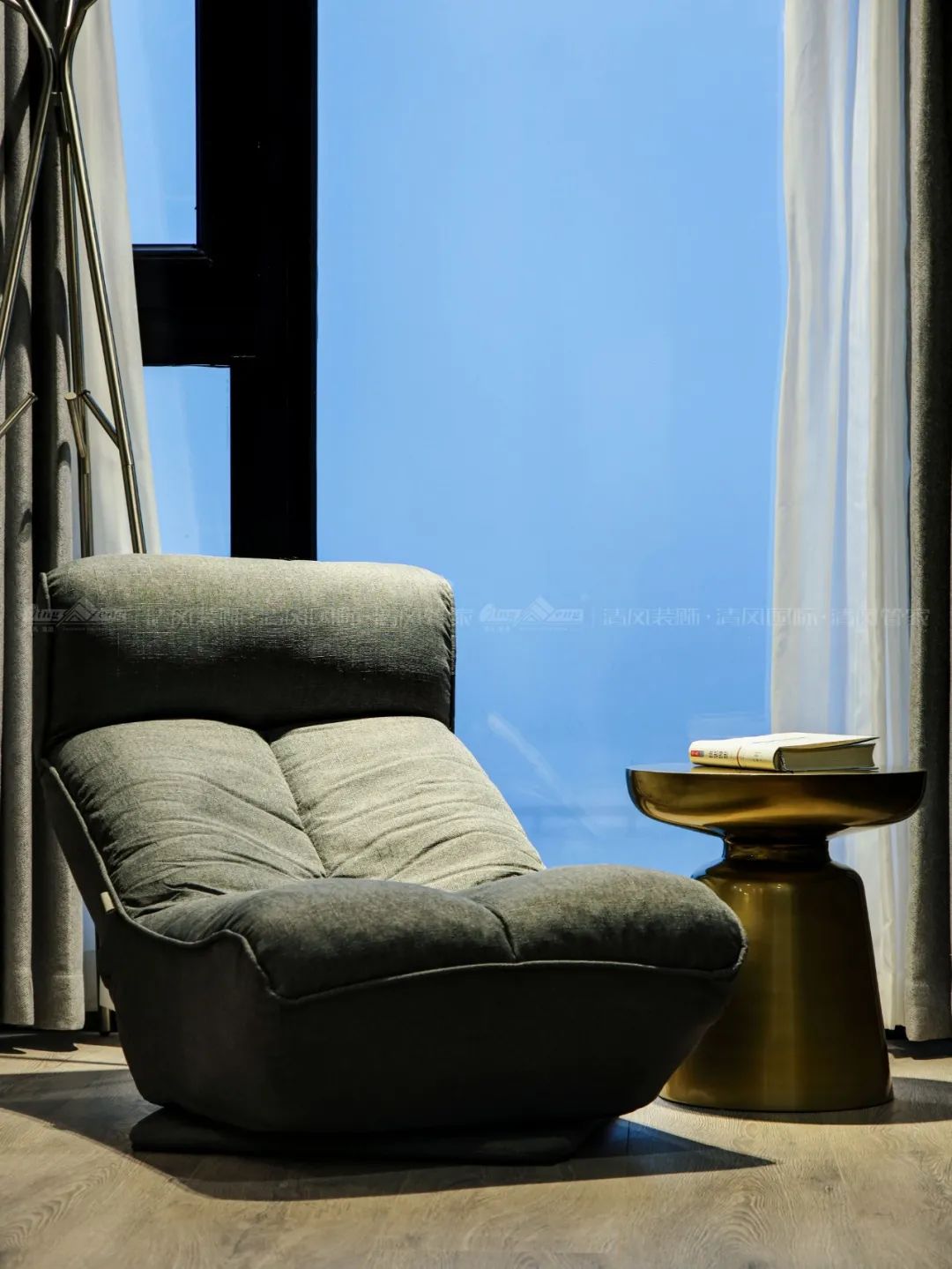 赏·析|港式味道，小众风格里的大众情怀。