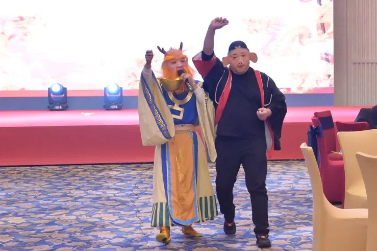 龙腾年·秉初心·创未来|清风装饰25周年主题年会圆满成功！