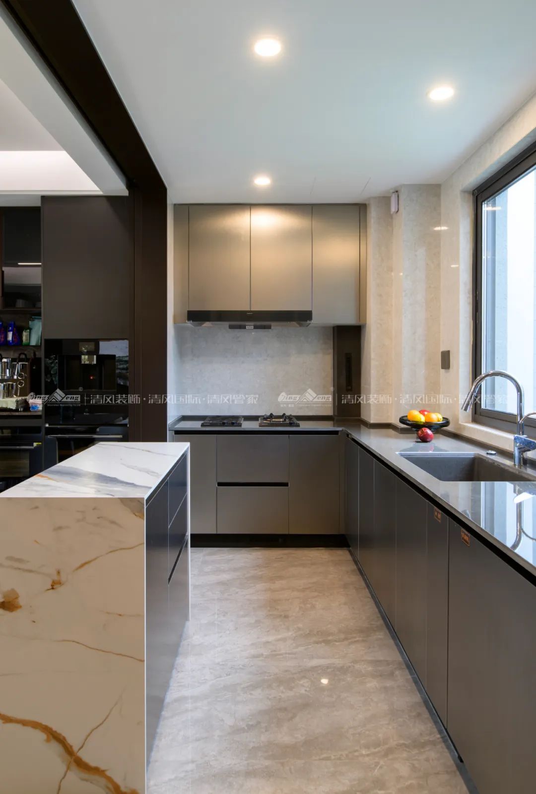 赏·析|198㎡现代轻奢,与精致主义撞个满怀! 赏·析|198㎡现代轻奢,与精致主义撞个满怀!