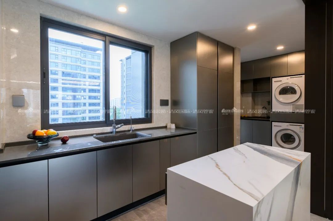 赏·析|198㎡现代轻奢,与精致主义撞个满怀! 赏·析|198㎡现代轻奢,与精致主义撞个满怀!