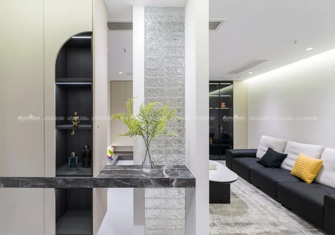 赏·析|300㎡轻法混搭风，时尚温馨感拉满！