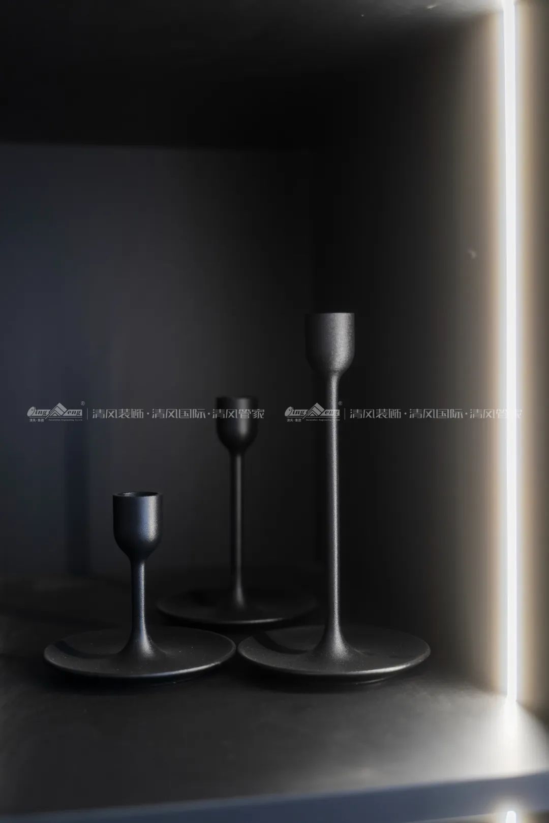 赏·析|300㎡轻法混搭风，时尚温馨感拉满！