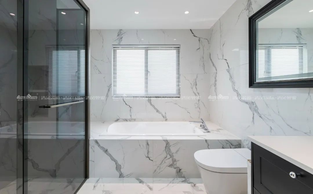 赏·析|300㎡轻法混搭风，时尚温馨感拉满！