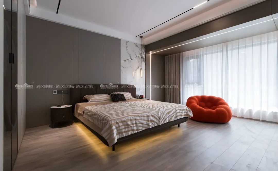 赏·析|396㎡现代简约，自由之邸