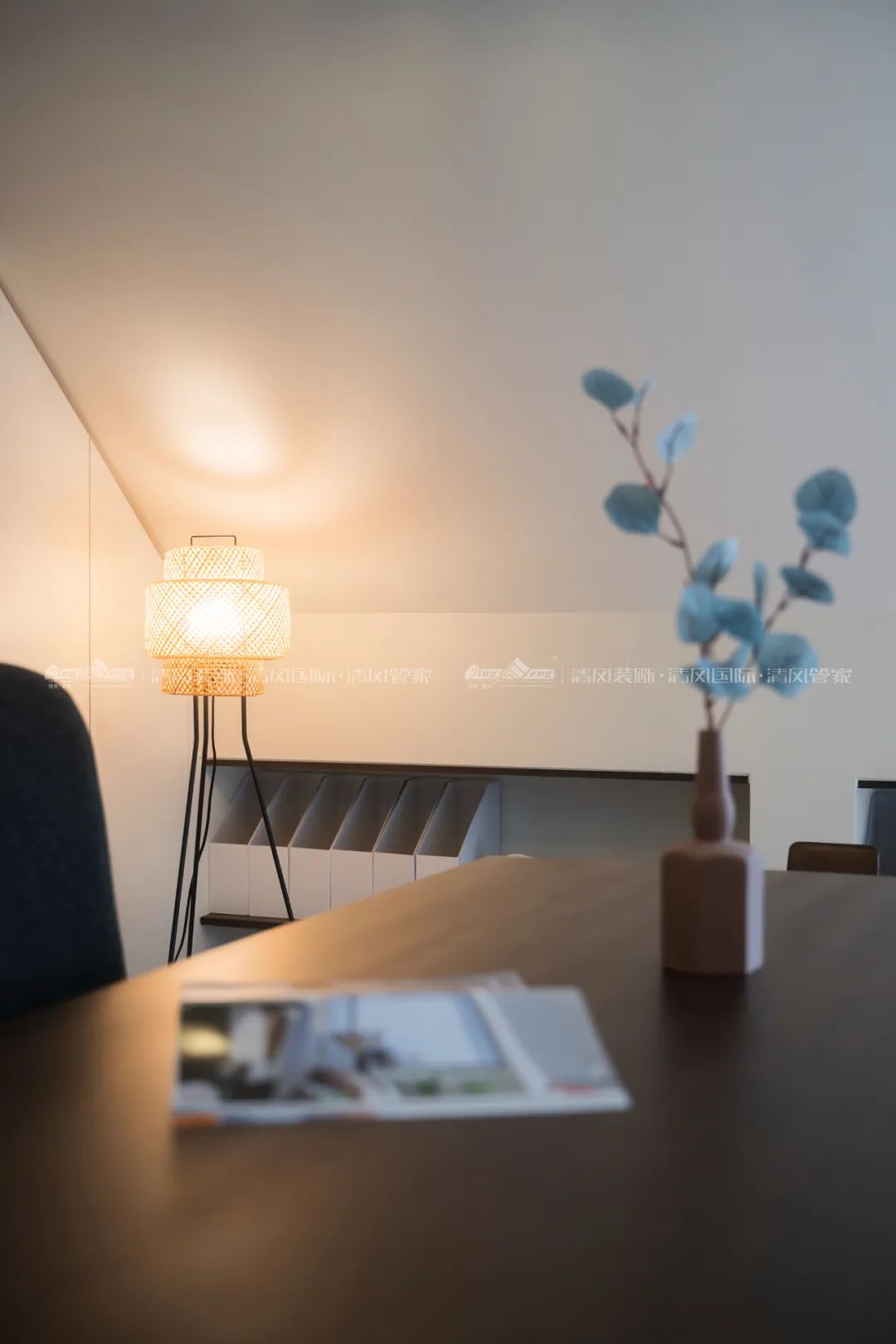 赏·析|300㎡轻法混搭风，时尚温馨感拉满！