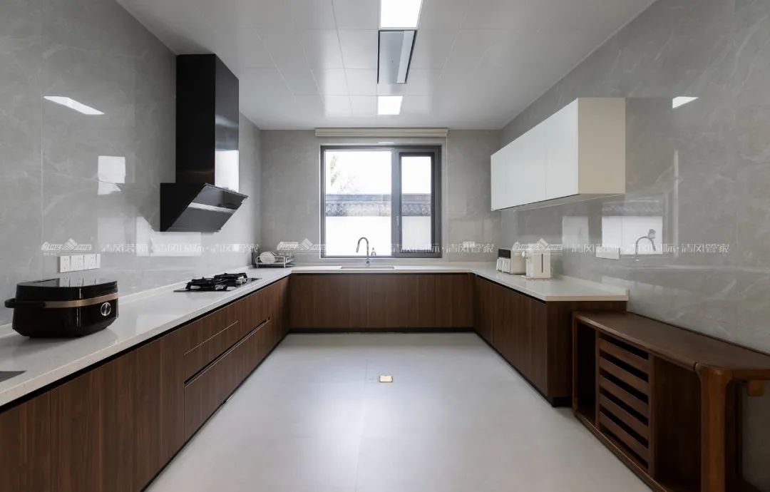 赏·析|420㎡现代简约，家是自然的延伸