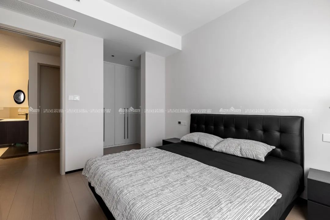 赏·析|180㎡现代简约,探寻静谧与悠然的日常 赏·析|180㎡现代简约,探寻静谧与悠然的日常