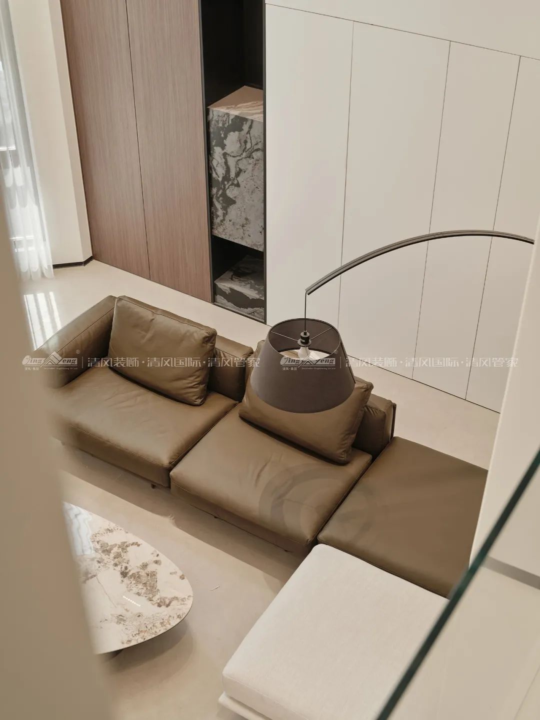 赏·析|289㎡现代极简别墅，生活与艺术的碰撞