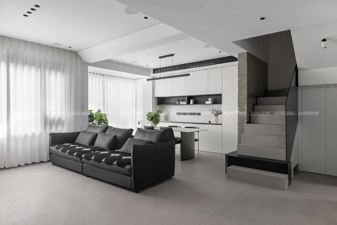 赏·析|180㎡现代简约,探寻静谧与悠然的日常 赏·析|180㎡现代简约,探寻静谧与悠然的日常