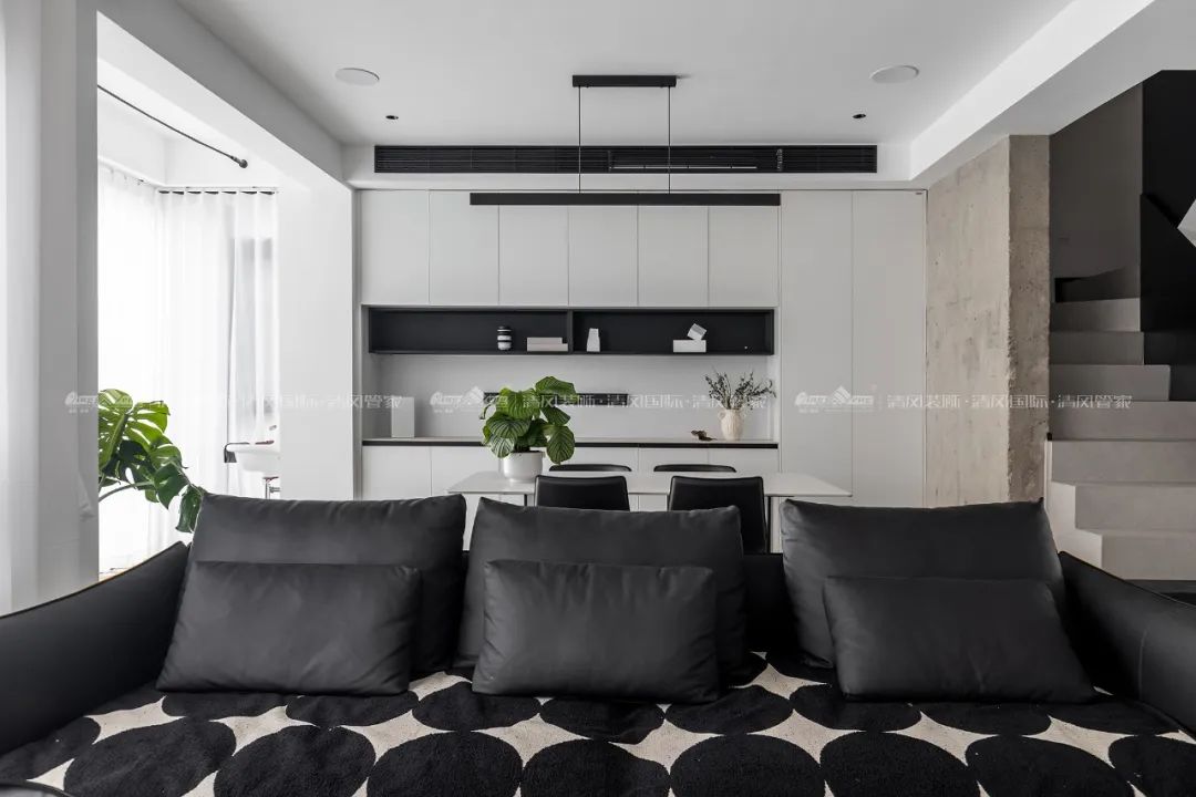 赏·析|180㎡现代简约,探寻静谧与悠然的日常 赏·析|180㎡现代简约,探寻静谧与悠然的日常