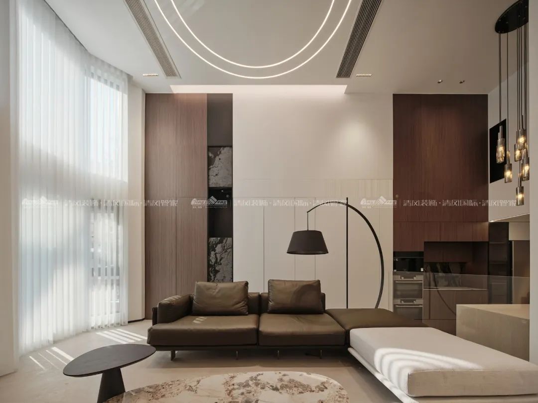 赏·析|289㎡现代极简别墅，生活与艺术的碰撞