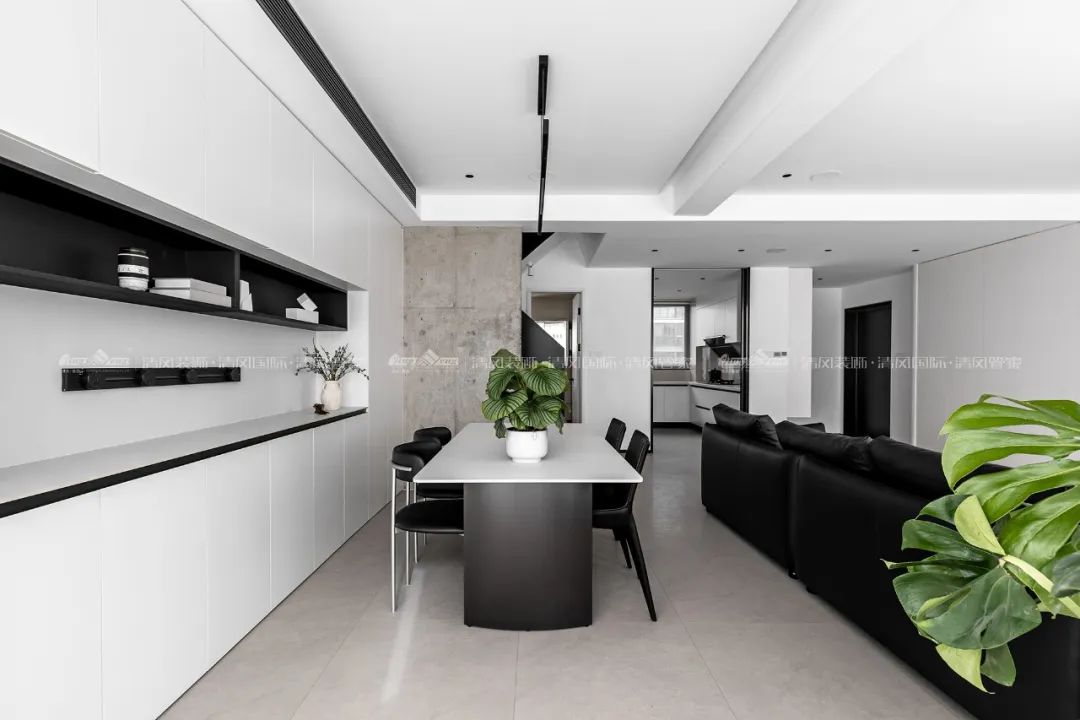 赏·析|180㎡现代简约,探寻静谧与悠然的日常 赏·析|180㎡现代简约,探寻静谧与悠然的日常