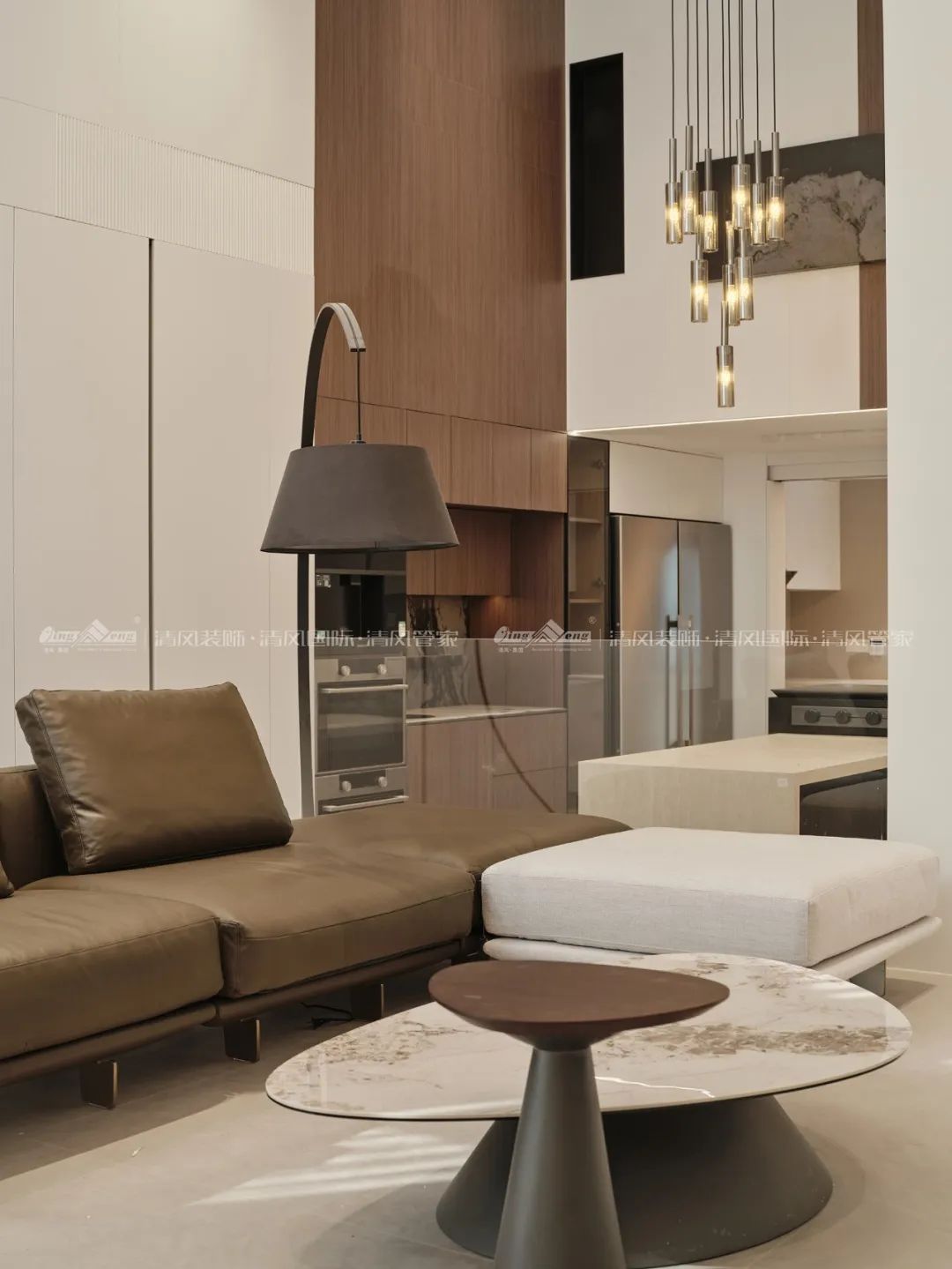 赏·析|289㎡现代极简别墅，生活与艺术的碰撞