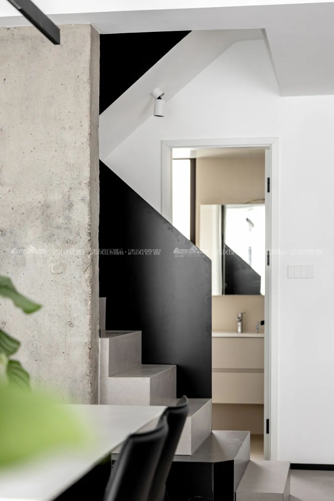 赏·析|180㎡现代简约,探寻静谧与悠然的日常 赏·析|180㎡现代简约,探寻静谧与悠然的日常